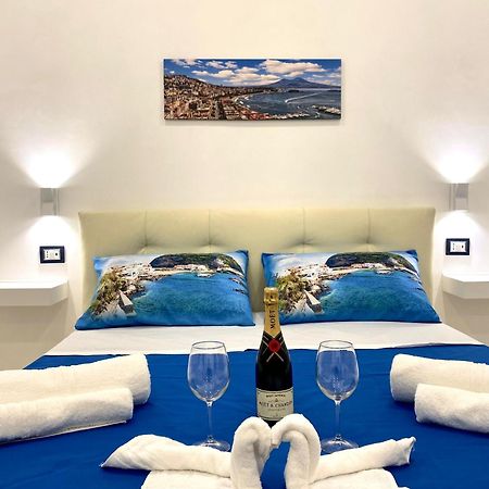 Castellano Apartment Наполи Екстериор снимка