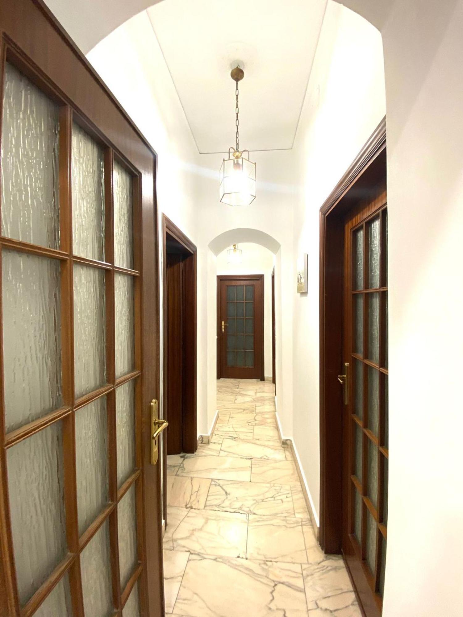 Castellano Apartment Наполи Екстериор снимка