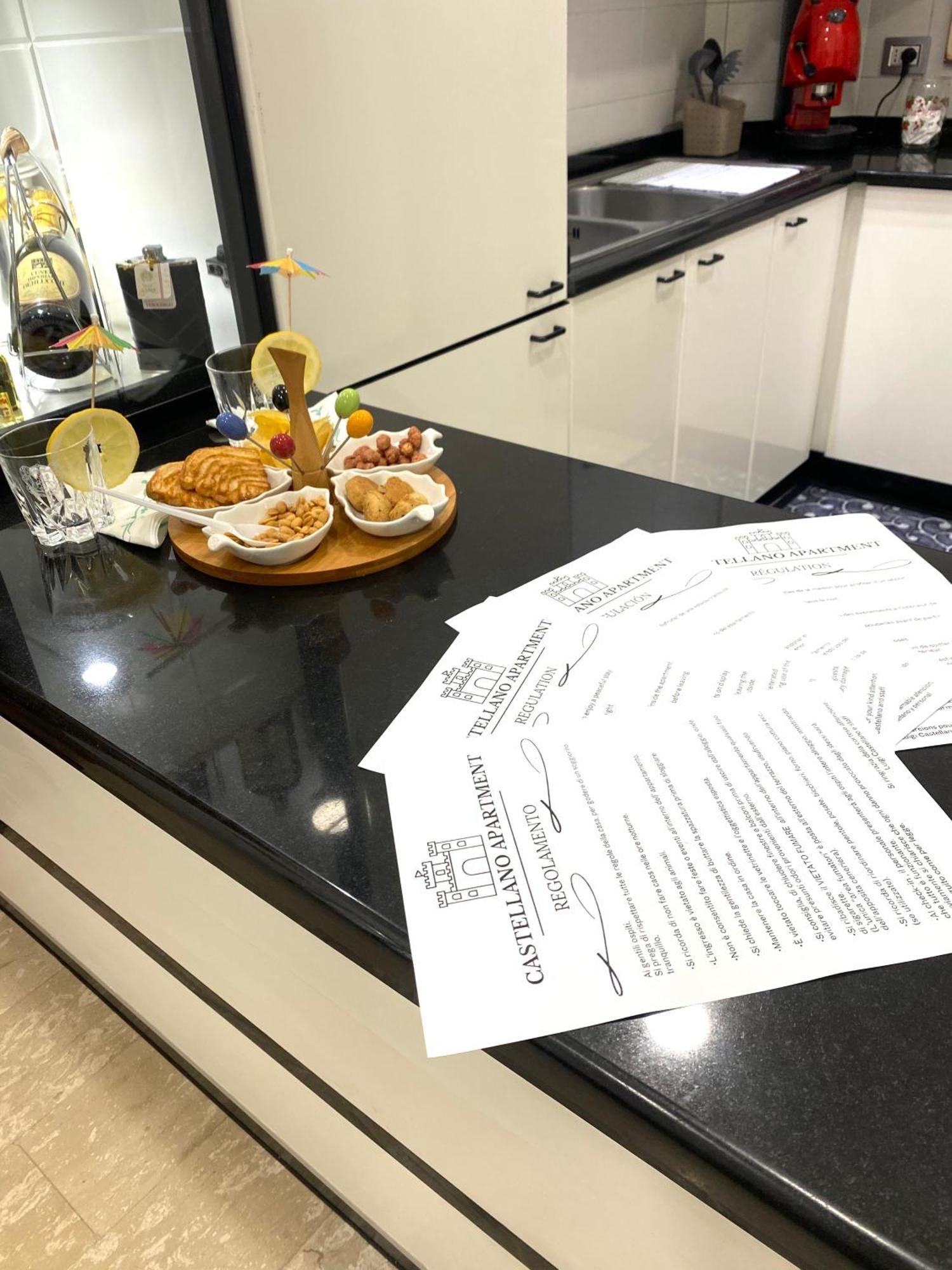 Castellano Apartment Наполи Екстериор снимка